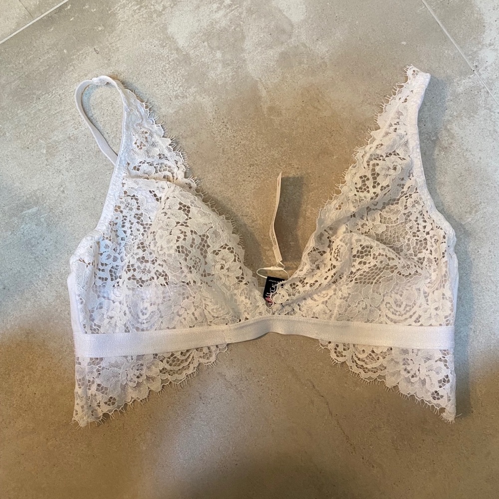 NWT Cosabella White Lace Bralette
